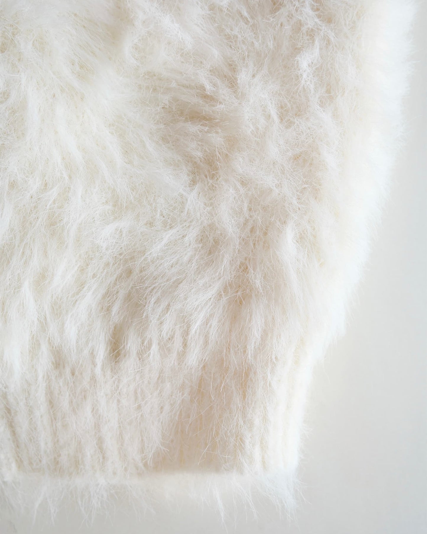 シャギーショートニットプルオーバー