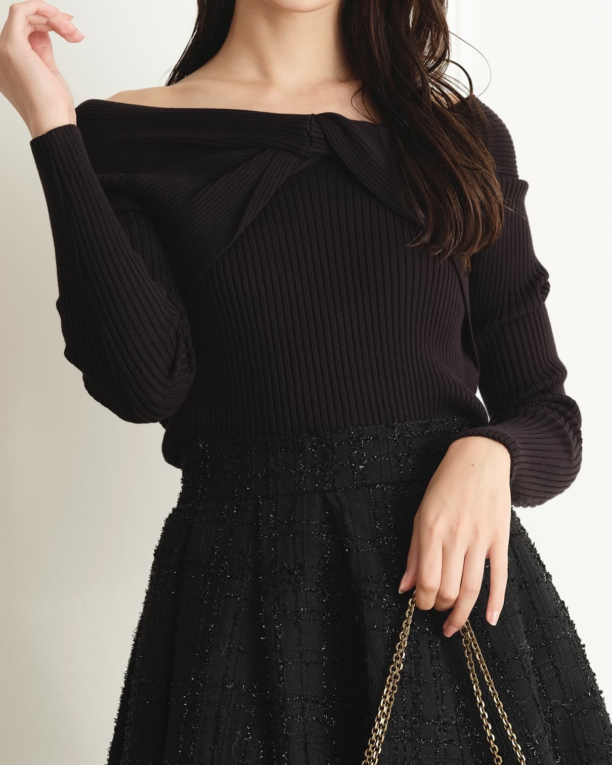 クロスリボンオフショルニット