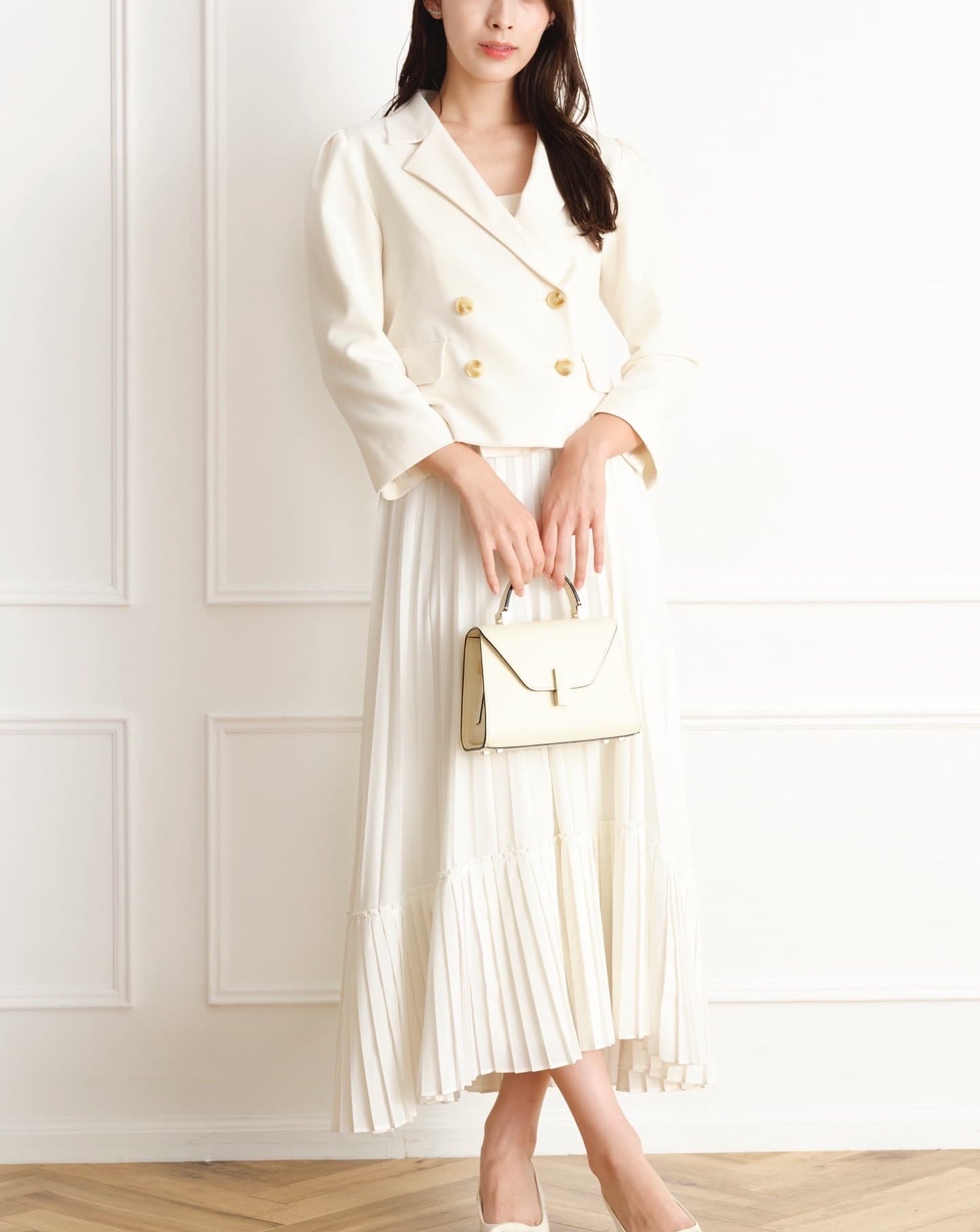 ビジューラインピアス