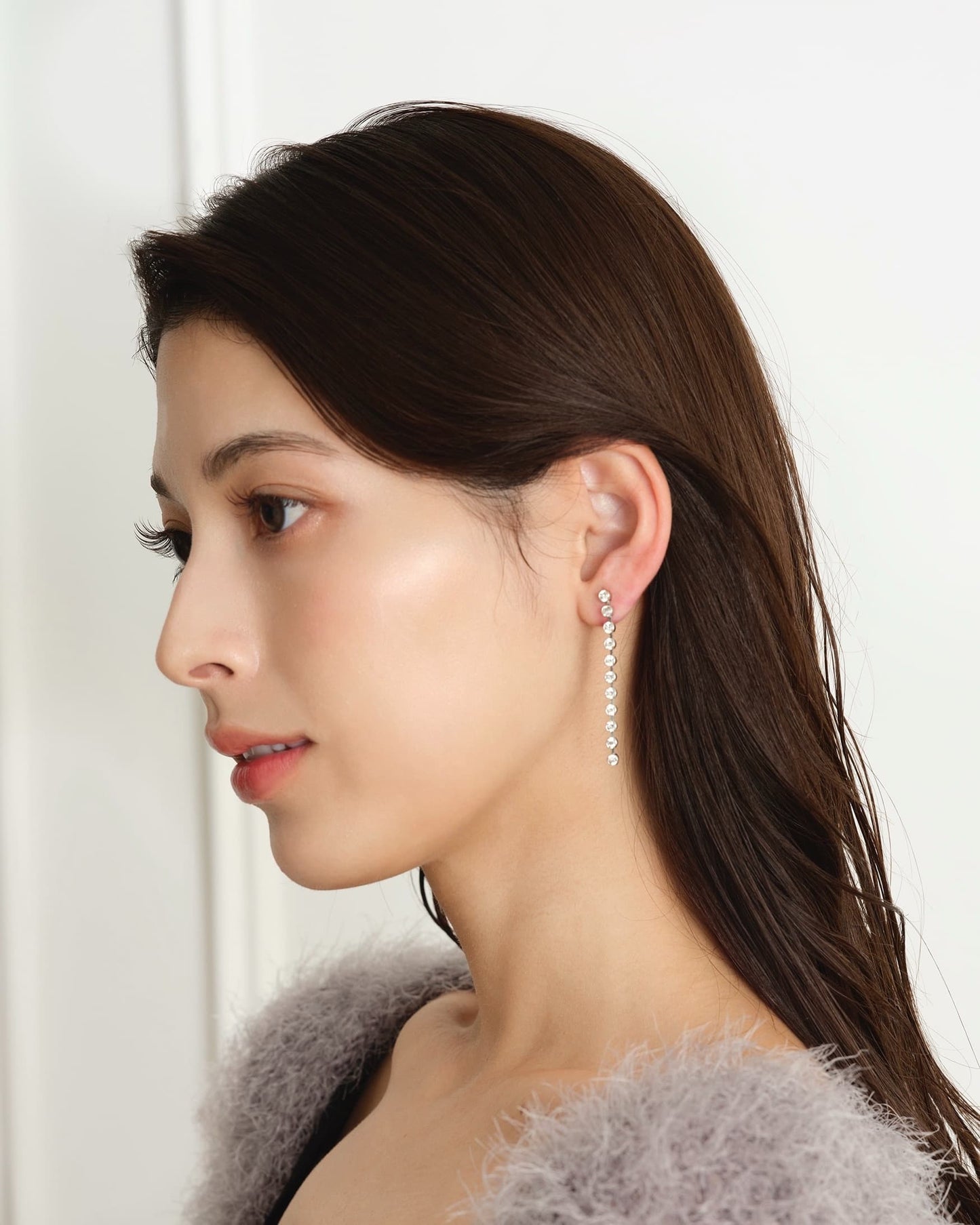 ビジューラインロングピアス
