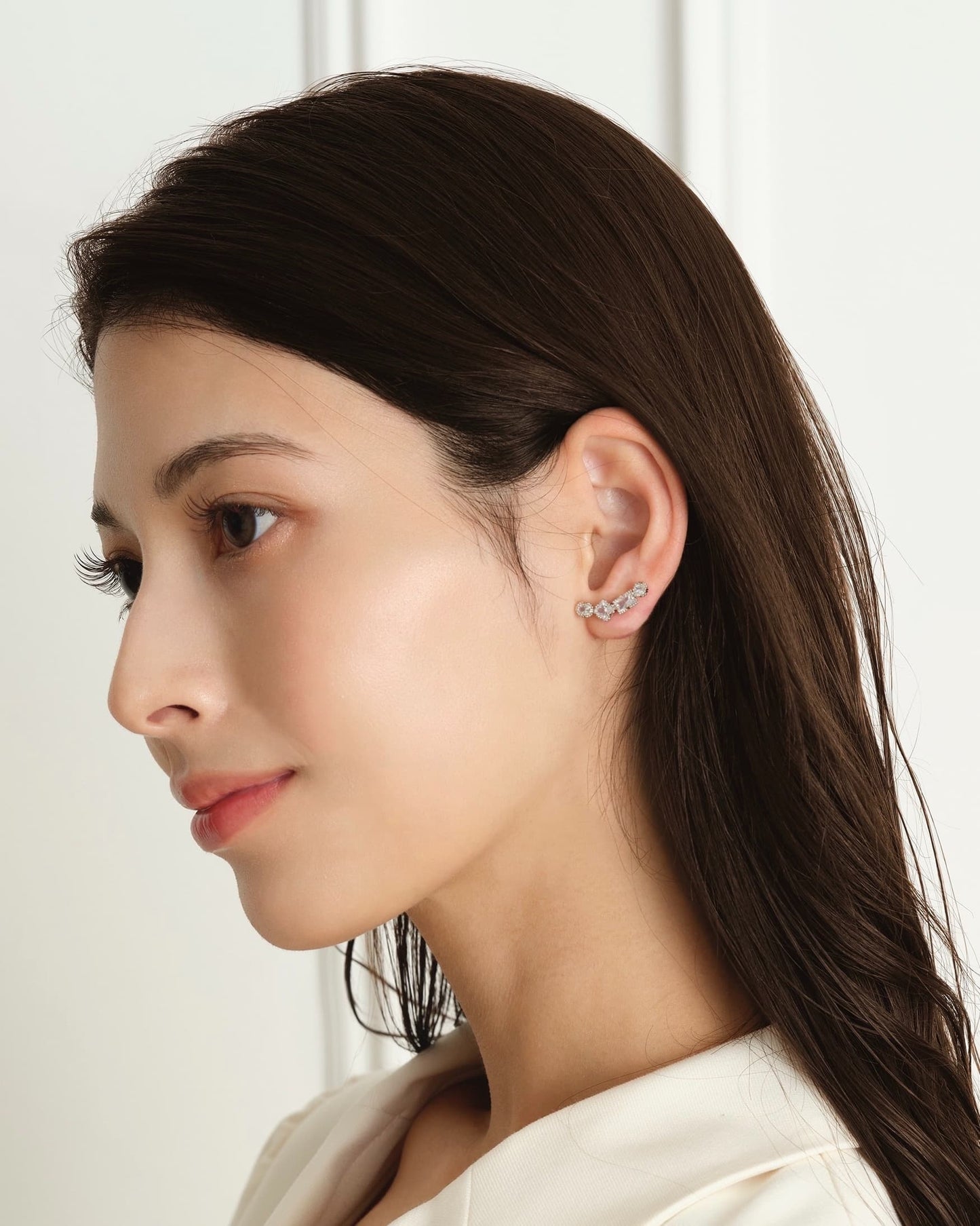 ビジューラインピアス