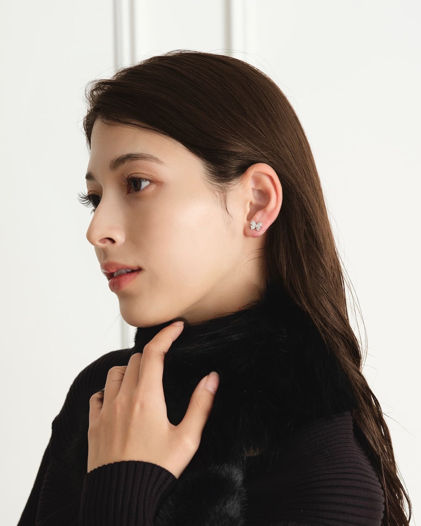 リボンモチーフスタッドピアス